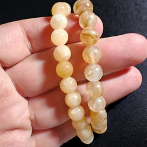 Yellow Crystal Quartz Natural Stone Yoga Bracelet in 8mm Polished Beads - Picture 2 of 4